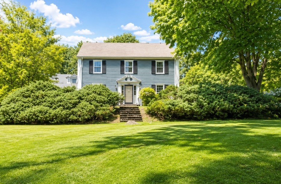209 Follen Road, Lexington, Massachusetts, 5 Bedrooms Bedrooms, 10 Rooms Rooms,3.5 BathroomsBathrooms,Residential,For Sale,Follen Road,73534200