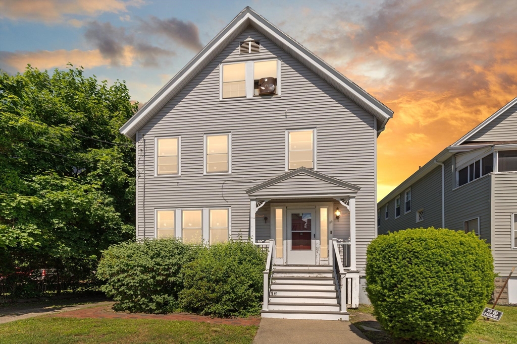58 Winchester St, Medford, Massachusetts, 4 Bedrooms Bedrooms, 8 Rooms Rooms,2.5 BathroomsBathrooms,Residential,For Sale,Winchester St,73534144