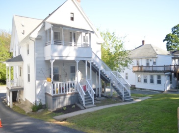 556 Church St, Northbridge, Massachusetts, 6 Bedrooms Bedrooms, 10 Rooms Rooms,2 BathroomsBathrooms,Residential Income,For Sale,Church St,73533814