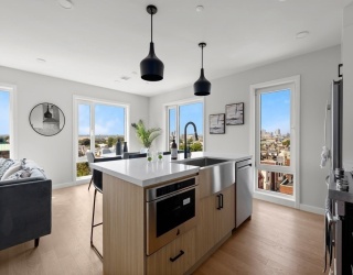 457 W Broadway, Boston, Massachusetts, 2 Bedrooms Bedrooms, 4 Rooms Rooms,1 BathroomBathrooms,Residential Lease,For Rent,W Broadway,73534405
