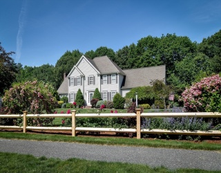 35 Orchard Road, Ashland, Massachusetts, 4 Bedrooms Bedrooms, 8 Rooms Rooms,3.5 BathroomsBathrooms,Residential,For Sale,Orchard Road,73531393