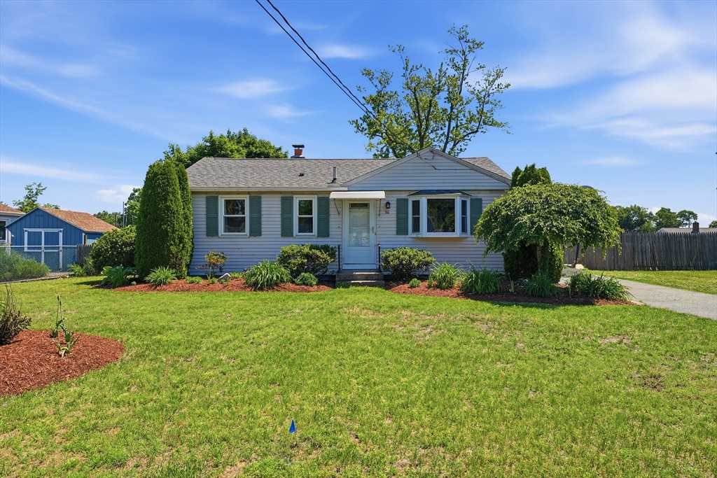 36 Vadnais St, Agawam, Massachusetts, 3 Bedrooms Bedrooms, 6 Rooms Rooms,1 BathroomBathrooms,Residential,For Sale,Vadnais St,73533021