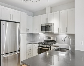 77 New, Cambridge, Massachusetts, 2 Bedrooms Bedrooms, 3 Rooms Rooms,2 BathroomsBathrooms,Residential Lease,For Rent,New,73533832