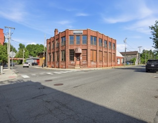 304 Pleasant St, Northampton, Massachusetts, ,Commercial Lease,For Rent,Pleasant St,73534412