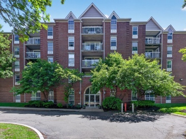 200 Captains Row, Chelsea, Massachusetts, 2 Bedrooms Bedrooms, 5 Rooms Rooms,2 BathroomsBathrooms,Residential,For Sale,Captains Row,73534176 200 Captains Row, Chelsea, Massachusetts, 2 Bedrooms Bedrooms, 5 Rooms Rooms,2 BathroomsBathrooms,Residential,For Sale,Captains Row,73534176