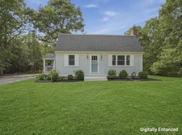 223 Plum Hollow Rd, Falmouth, Massachusetts, 3 Bedrooms Bedrooms, 6 Rooms Rooms,2 BathroomsBathrooms,Residential,For Sale,Plum Hollow Rd,73534441