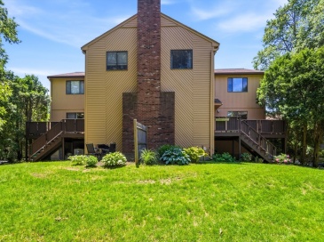 245 Eliot St, Ashland, Massachusetts, 2 Bedrooms Bedrooms, 5 Rooms Rooms,1.5 BathroomsBathrooms,Residential,For Sale,Eliot St,73534354
