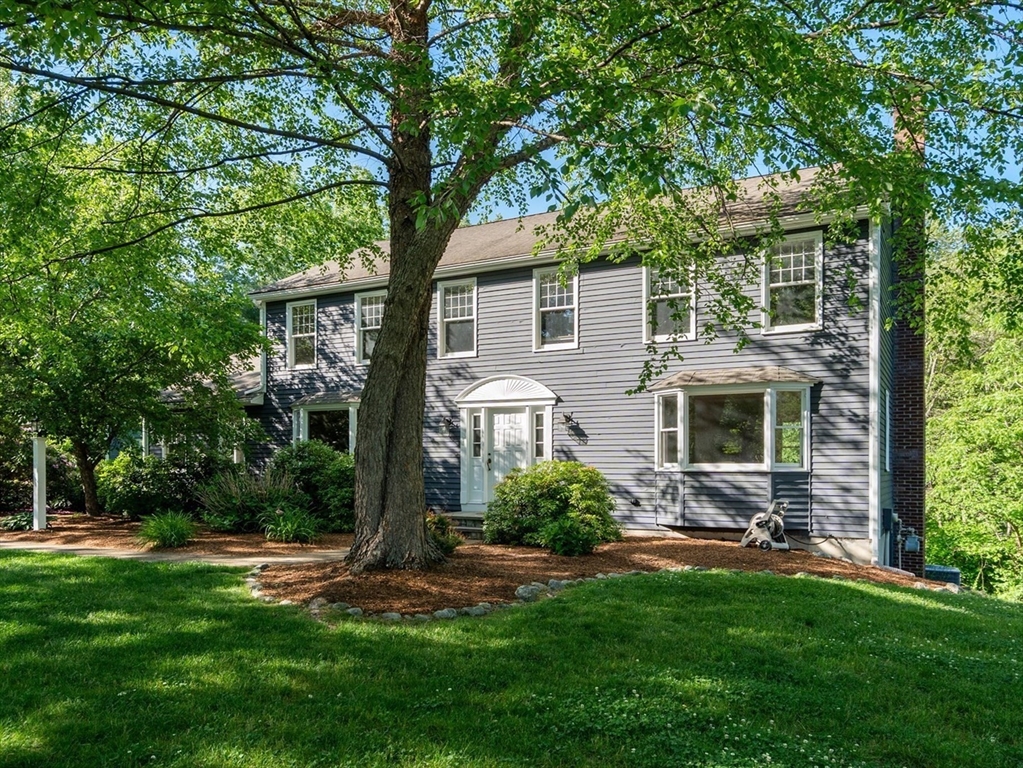 63 Pine Hill Road, Southborough, Massachusetts, 4 Bedrooms Bedrooms, 8 Rooms Rooms,2.5 BathroomsBathrooms,Residential,For Sale,Pine Hill Road,73533994