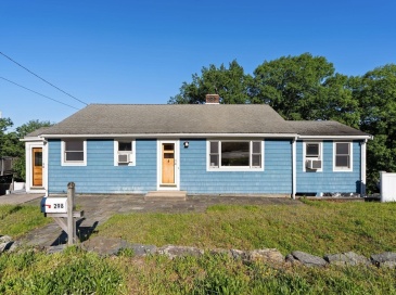 298 Forest St, Arlington, Massachusetts, 3 Bedrooms Bedrooms, 7 Rooms Rooms,1 BathroomBathrooms,Residential,For Sale,Forest St,73533866