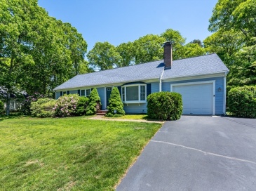 18 Goat Field Ln, Barnstable, Massachusetts, 3 Bedrooms Bedrooms, 6 Rooms Rooms,2 BathroomsBathrooms,Residential,For Sale,Goat Field Ln,73533882