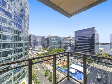133 Seaport Blvd, Boston, Massachusetts, 2 Bedrooms Bedrooms, 4 Rooms Rooms,2 BathroomsBathrooms,Residential,For Sale,Seaport Blvd,73534222