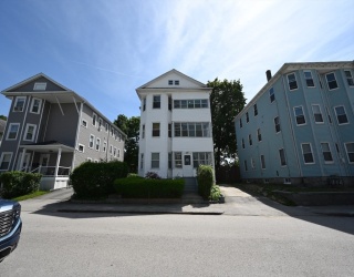 14 Derby St, Worcester, Massachusetts, 9 Bedrooms Bedrooms, 18 Rooms Rooms,3 BathroomsBathrooms,Residential Income,For Sale,Derby St,73534091