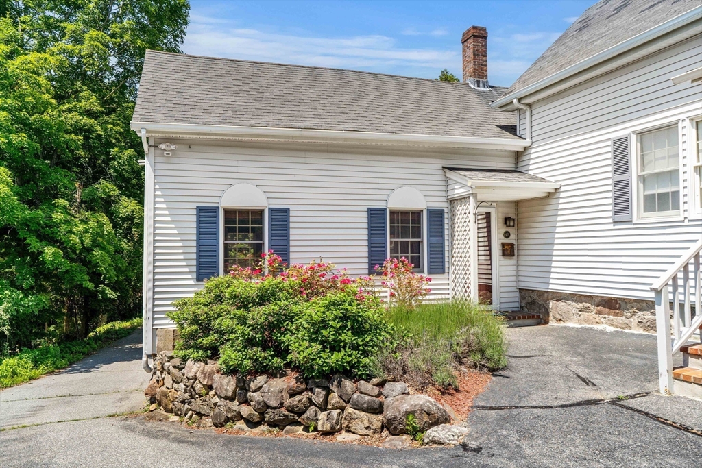 60 Morton, Andover, Massachusetts, 2 Bedrooms Bedrooms, 5 Rooms Rooms,1.5 BathroomsBathrooms,Residential,For Sale,Morton,73534474