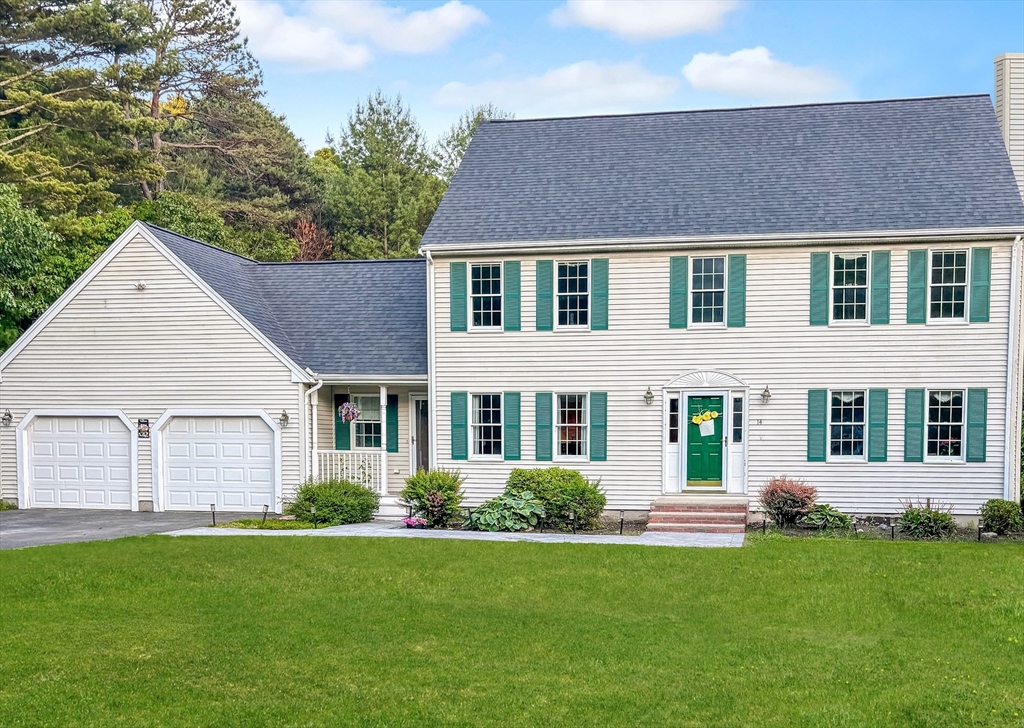 14 Eric Rd, Norfolk, Massachusetts, 4 Bedrooms Bedrooms, 10 Rooms Rooms,2.5 BathroomsBathrooms,Residential,For Sale,Eric Rd,73531028