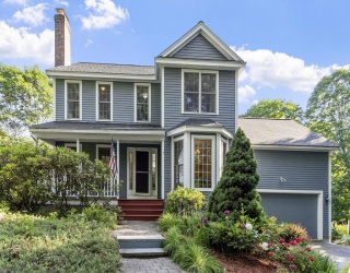 3 Farmstead Way, Littleton, Massachusetts, 4 Bedrooms Bedrooms, 8 Rooms Rooms,2.5 BathroomsBathrooms,Residential,For Sale,Farmstead Way,73534268
