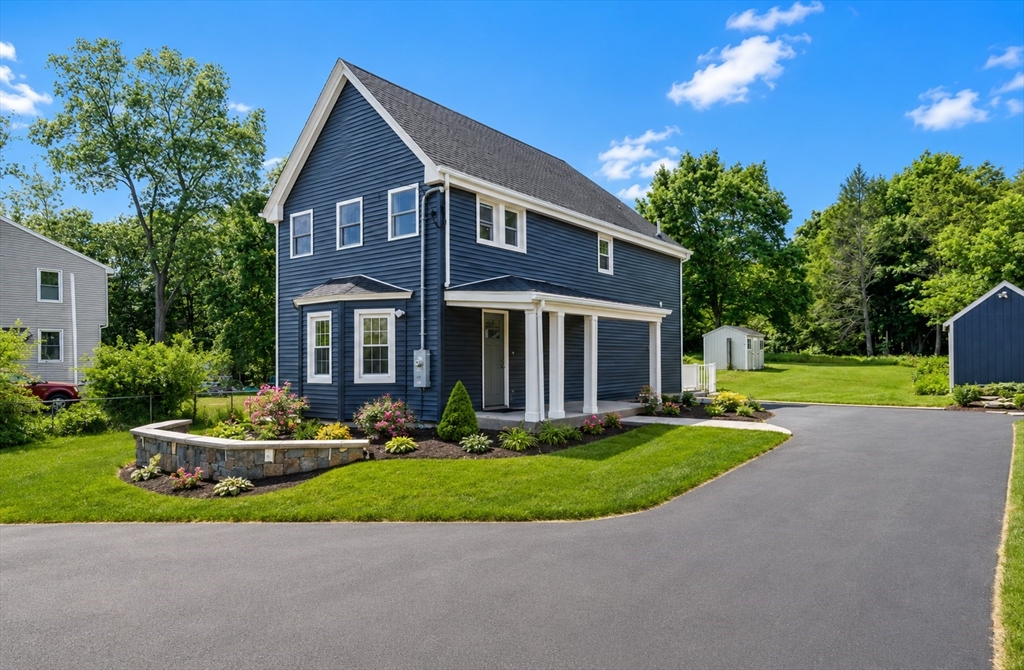 1355 Central St, Stoughton, Massachusetts, 3 Bedrooms Bedrooms, 6 Rooms Rooms,2 BathroomsBathrooms,Residential,For Sale,Central St,73533715