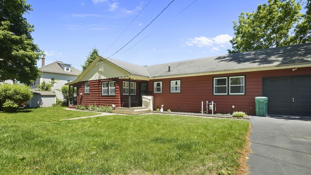 175 Krysiak Ave, Fitchburg, Massachusetts, 5 Bedrooms Bedrooms, 6 Rooms Rooms,1.5 BathroomsBathrooms,Residential,For Sale,Krysiak Ave,73534389