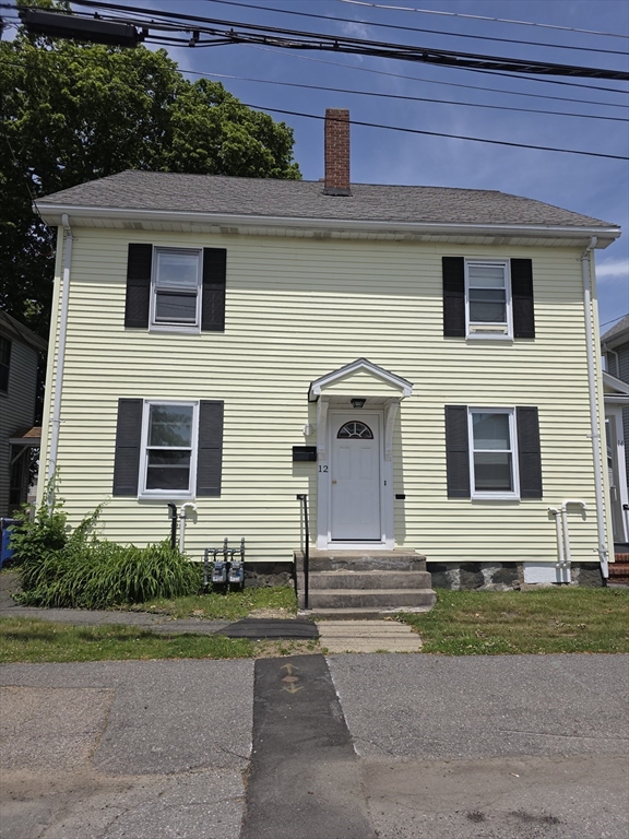 14 Clinton St, Waltham, Massachusetts, 2 Bedrooms Bedrooms, 4 Rooms Rooms,1 BathroomBathrooms,Residential Lease,For Rent,Clinton St,73534156