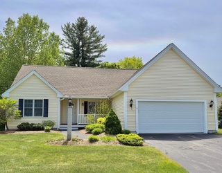8 Beeston Lane, Methuen, Massachusetts, 2 Bedrooms Bedrooms, 5 Rooms Rooms,1 BathroomBathrooms,Residential,For Sale,Beeston Lane,73533943