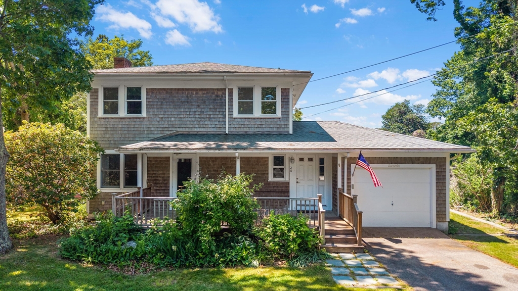 20 Quaker Road, Falmouth, Massachusetts, 3 Bedrooms Bedrooms, 6 Rooms Rooms,2 BathroomsBathrooms,Residential,For Sale,Quaker Road,73534549