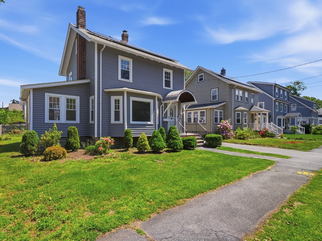 34 Burdette Ave, Framingham, Massachusetts, 2 Bedrooms Bedrooms, 6 Rooms Rooms,1 BathroomBathrooms,Residential,For Sale,Burdette Ave,73534053