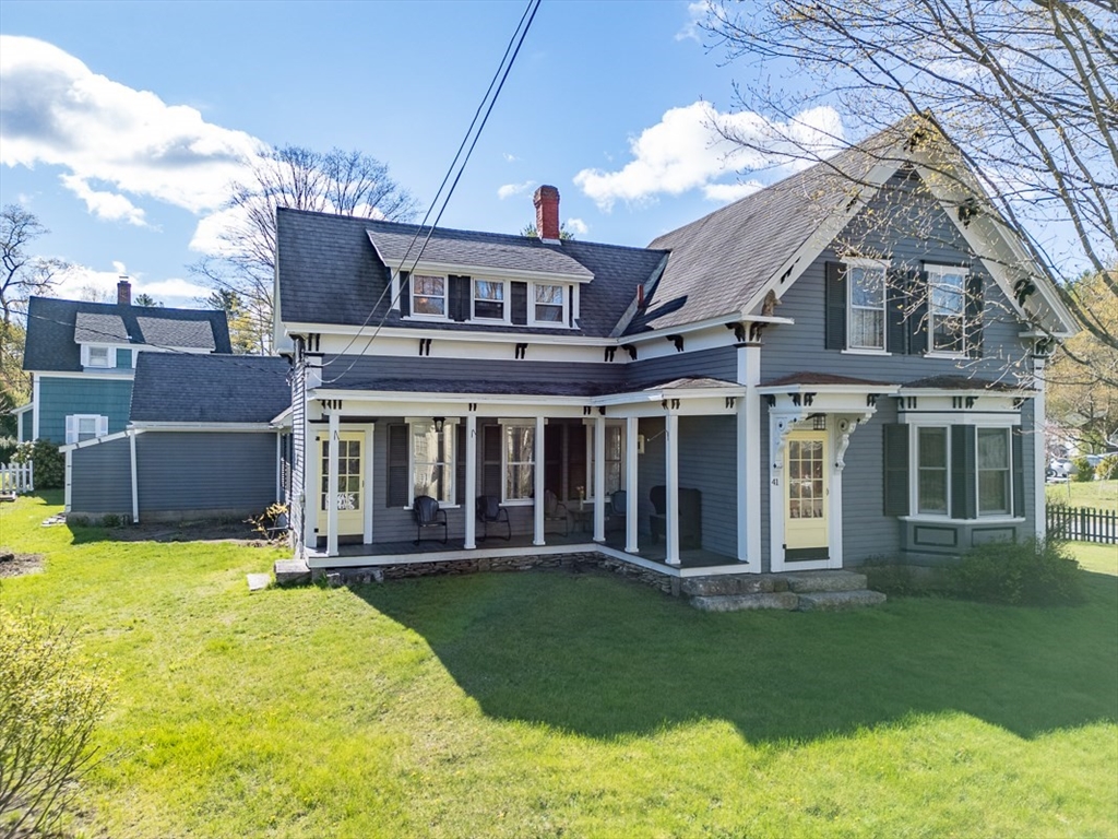 41 Brookline St, Townsend, Massachusetts, 4 Bedrooms Bedrooms, 9 Rooms Rooms,1.5 BathroomsBathrooms,Residential,For Sale,Brookline St,73518233
