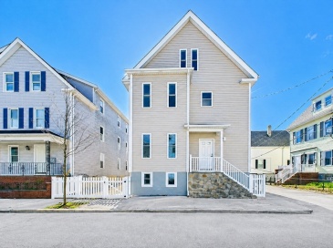 33 Crapo St., New Bedford, Massachusetts, 6 Bedrooms Bedrooms, 14 Rooms Rooms,3 BathroomsBathrooms,Residential Income,For Sale,Crapo St.,73509734