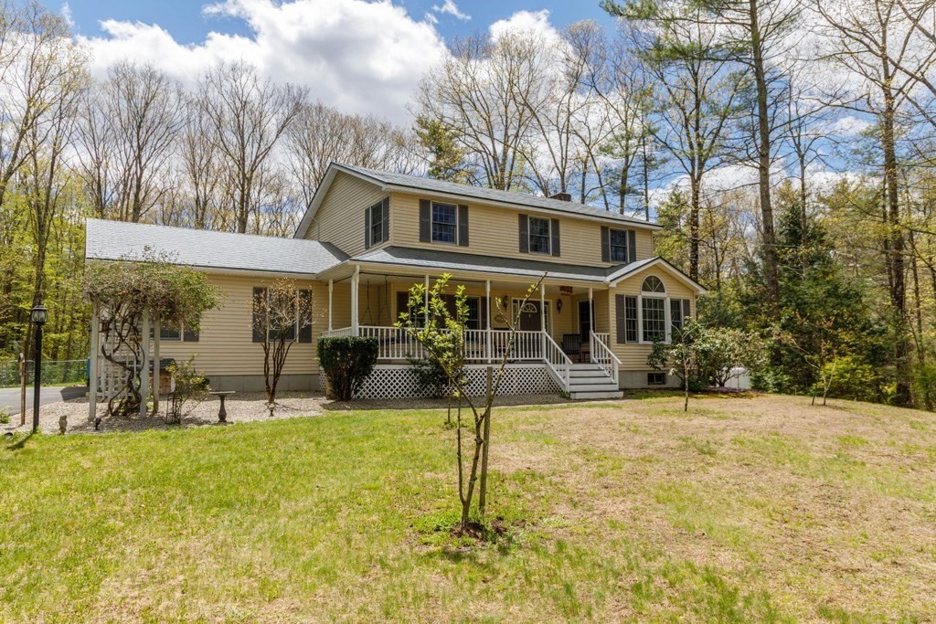 1478 Conant Road, Athol, Massachusetts, 3 Bedrooms Bedrooms, 9 Rooms Rooms,2.5 BathroomsBathrooms,Residential,For Sale,Conant Road,73518848