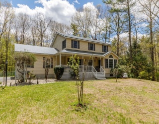 1478 Conant Road, Athol, Massachusetts, 3 Bedrooms Bedrooms, 9 Rooms Rooms,2.5 BathroomsBathrooms,Residential,For Sale,Conant Road,73518848