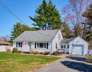 1072 Stony Hill, Wilbraham, Massachusetts, 4 Bedrooms Bedrooms, 6 Rooms Rooms,2 BathroomsBathrooms,Residential,For Sale,Stony Hill,73501757