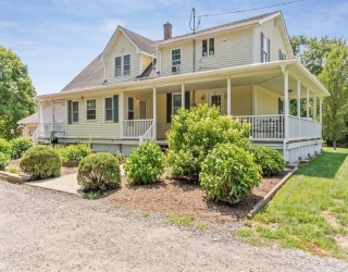 515 Winthrop St, Rehoboth, Massachusetts, 3 Bedrooms Bedrooms, 5 Rooms Rooms,1 BathroomBathrooms,Residential Lease,For Rent,Winthrop St,73515388