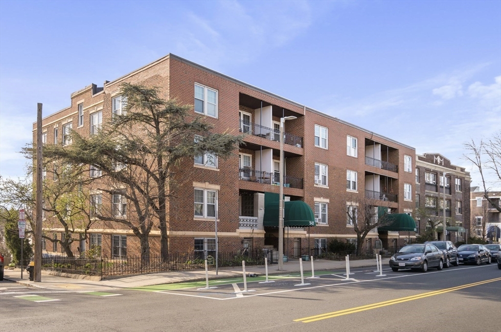 343 S Huntington Ave, Boston, Massachusetts, 2 Bedrooms Bedrooms, 4 Rooms Rooms,1 BathroomBathrooms,Residential,For Sale,S Huntington Ave,73534550