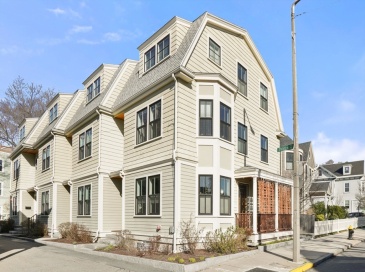 5 Atwood Sq, Boston, Massachusetts, 4 Bedrooms Bedrooms, 6 Rooms Rooms,2.5 BathroomsBathrooms,Residential Lease,For Rent,Atwood Sq,73534560 5 Atwood Sq, Boston, Massachusetts, 4 Bedrooms Bedrooms, 6 Rooms Rooms,2.5 BathroomsBathrooms,Residential Lease,For Rent,Atwood Sq,73534560