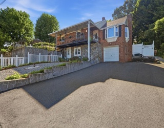 140 Ruskin St, Chicopee, Massachusetts, 4 Bedrooms Bedrooms, 9 Rooms Rooms,2 BathroomsBathrooms,Residential,For Sale,Ruskin St,73534617