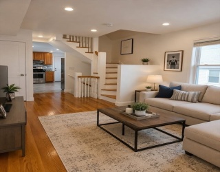 190 Main St, Malden, Massachusetts, 3 Bedrooms Bedrooms, 5 Rooms Rooms,2.5 BathroomsBathrooms,Residential Lease,For Rent,Main St,73534624