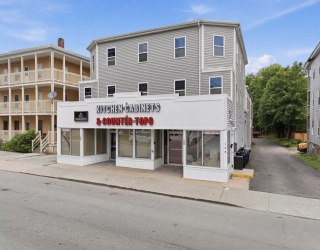 166 Mechanic St, Southbridge, Massachusetts, 10 Bedrooms Bedrooms, 16 Rooms Rooms,5.5 BathroomsBathrooms,Residential Income,For Sale,Mechanic St,73534995