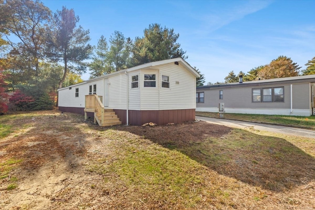 5 Marks Way, Carver, Massachusetts, 2 Bedrooms Bedrooms, 4 Rooms Rooms,1 BathroomBathrooms,Residential,For Sale,Marks Way,73448296
