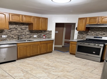 6 Bailey St, Boston, Massachusetts, 4 Bedrooms Bedrooms, 7 Rooms Rooms,1 BathroomBathrooms,Residential Lease,For Rent,Bailey St,73534792
