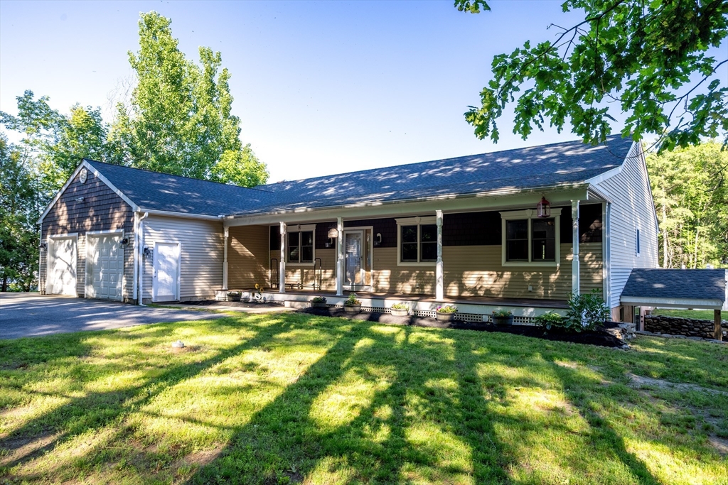 119 Bean Porridge Hill Rd, Westminster, Massachusetts, 3 Bedrooms Bedrooms, 7 Rooms Rooms,3.5 BathroomsBathrooms,Residential,For Sale,Bean Porridge Hill Rd,73534979