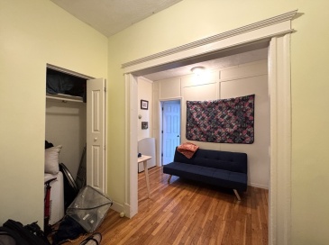 1645 Commonwealth Ave, Boston, Massachusetts, 3 Bedrooms Bedrooms, 4 Rooms Rooms,1 BathroomBathrooms,Residential Lease,For Rent,Commonwealth Ave,73534820 1645 Commonwealth Ave, Boston, Massachusetts, 3 Bedrooms Bedrooms, 4 Rooms Rooms,1 BathroomBathrooms,Residential Lease,For Rent,Commonwealth Ave,73534820