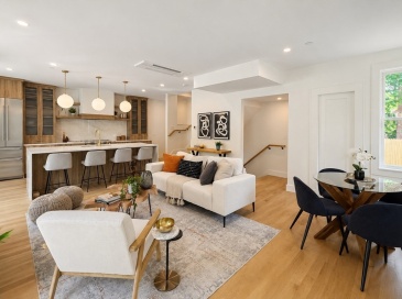 24 Wendell Street, Cambridge, Massachusetts, 3 Bedrooms Bedrooms, 5 Rooms Rooms,3.5 BathroomsBathrooms,Residential,For Sale,Wendell Street,73534832