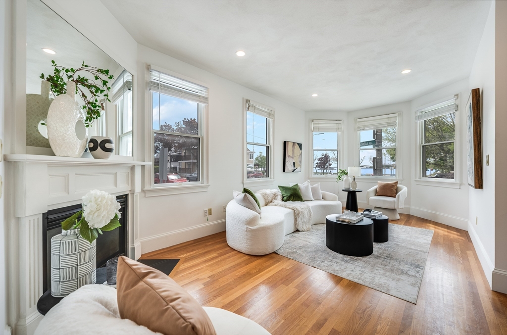 1520 Columbia Road, Boston, Massachusetts, 3 Bedrooms Bedrooms, 9 Rooms Rooms,3.5 BathroomsBathrooms,Residential Lease,For Rent,Columbia Road,73534844