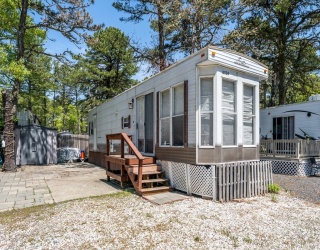 310 Old Chatham, Dennis, Massachusetts, 2 Bedrooms Bedrooms, 3 Rooms Rooms,1 BathroomBathrooms,Residential,For Sale,Old Chatham,73534860
