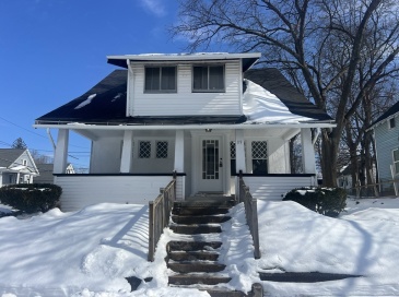 89 Bristol St, Springfield, Massachusetts, 3 Bedrooms Bedrooms, 7 Rooms Rooms,1 BathroomBathrooms,Residential,For Sale,Bristol St,73480795