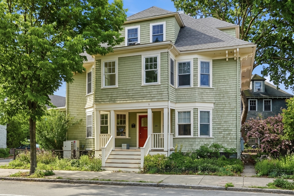 23 Rindge Ave, Cambridge, Massachusetts, 4 Bedrooms Bedrooms, 7 Rooms Rooms,2 BathroomsBathrooms,Residential,For Sale,Rindge Ave,73534651