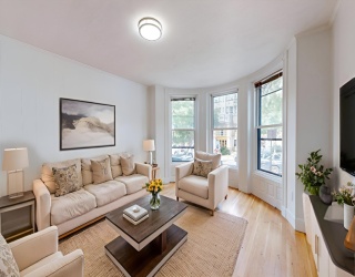 513 Beacon, Boston, Massachusetts, 3 Rooms Rooms,1 BathroomBathrooms,Residential Lease,For Rent,Beacon,73534671