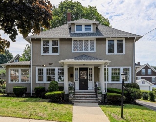 72 Terrace Road, Medford, Massachusetts, 4 Bedrooms Bedrooms, 10 Rooms Rooms,2 BathroomsBathrooms,Residential,For Sale,Terrace Road,73534609