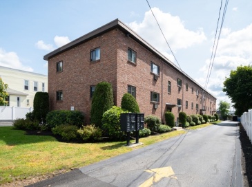 146 Willow Street, Waltham, Massachusetts, 2 Bedrooms Bedrooms, 4 Rooms Rooms,1 BathroomBathrooms,Residential Lease,For Rent,Willow Street,73534711 146 Willow Street, Waltham, Massachusetts, 2 Bedrooms Bedrooms, 4 Rooms Rooms,1 BathroomBathrooms,Residential Lease,For Rent,Willow Street,73534711