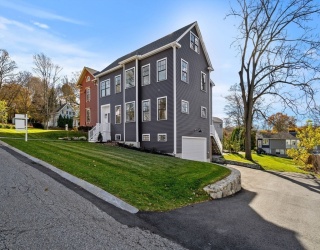 23 A Ward Street, Woburn, Massachusetts, 4 Bedrooms Bedrooms, 10 Rooms Rooms,3.5 BathroomsBathrooms,Residential,For Sale,Ward Street,73534759