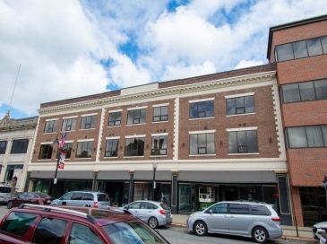 633-639 Main St., Fitchburg, Massachusetts, 2 Bedrooms Bedrooms, 4 Rooms Rooms,2 BathroomsBathrooms,Residential Lease,For Rent,Main St.,73534911
